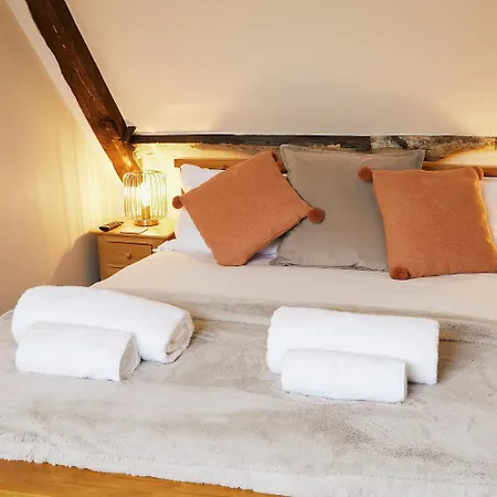 Old Town Stay, Sleeps 4, The Nest Appartement Whitby