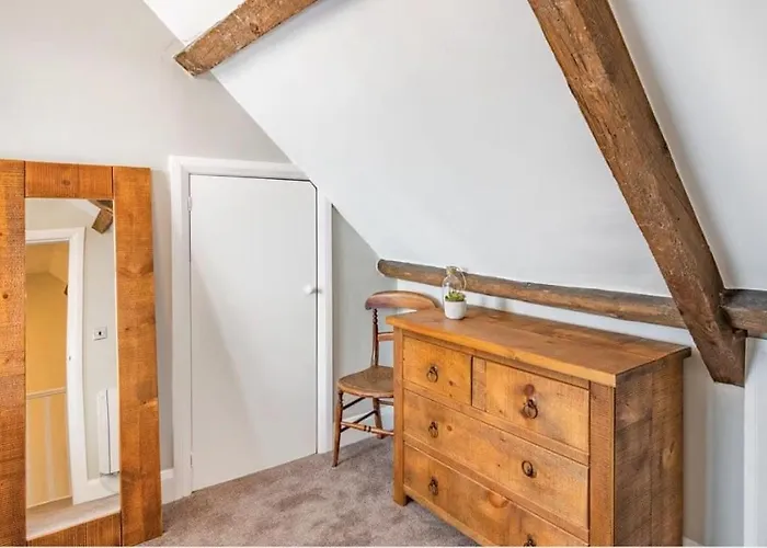 아파트 Glasswing The Nest 휫비